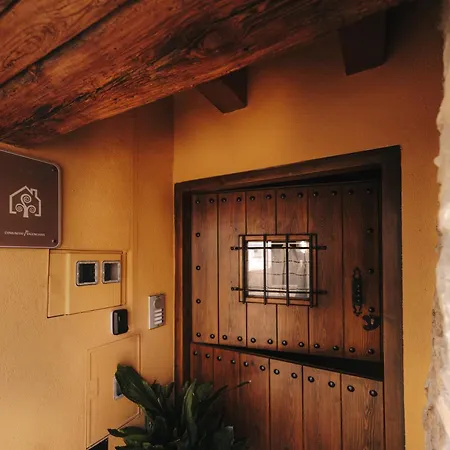Apartamentos CASA RURAL EL VENTANICO Olocau del Rey Exterior foto